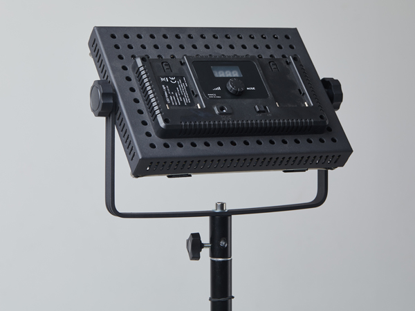 LED-320A