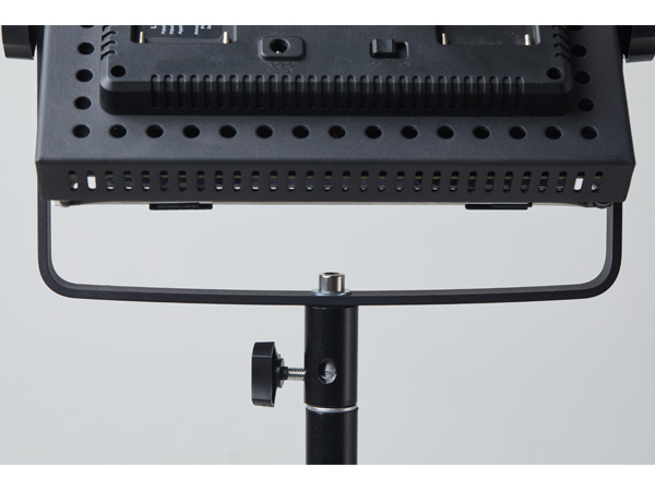 LED-320A